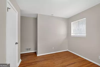 5700 Deerfield Trail, Atlanta, GA 30349 - Photo 2