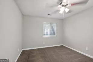 716 Shore Ln, Lithonia, GA 30058 - Photo 16