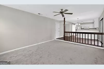 1142 Chapman Circle, Stone Mountain, GA 30088 - Photo 4