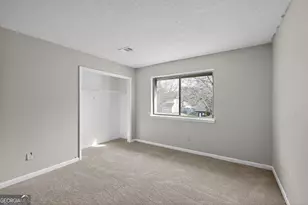 1142 Chapman Cir, Stone Mountain, GA 30088 - Photo 24