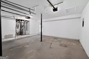 1142 Chapman Cir, Stone Mountain, GA 30088 - Photo 24