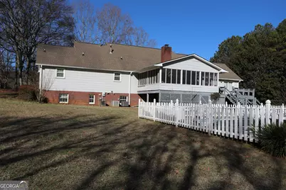 206 Pine St, Trion, GA 30753 - Photo 6