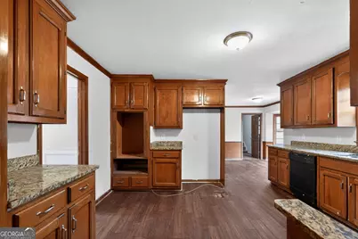 4228 Kings Troop Road, Stone Mountain, GA 30083 - Photo 20