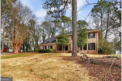 4228 Kings Troop Road, Stone Mountain, GA 30083 - Photo 2