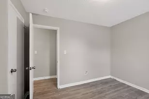 3520 Valley Chase Ct, Lithonia, GA 30038 - Photo 12