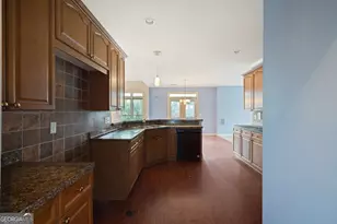 21 Vaux Way, Newnan, GA 30263 - Photo 18