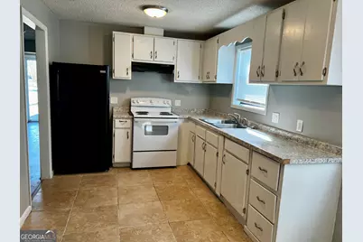 10 Crestwood Circle, Valdosta, GA 31602 - Photo 2