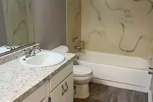 10 Crestwood Cir, Valdosta, GA 31602 - Photo 14