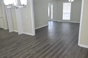 946 Century Oak Dr, Winder, GA 30680 - Photo 8