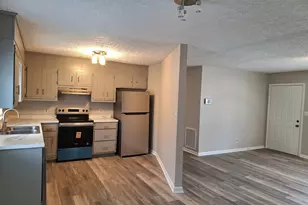 3926 Juanita Dr, Macon, GA 31216 - Photo 10