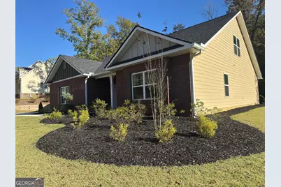 201 Carsons Walk, Macon, GA 31216 - Photo 2