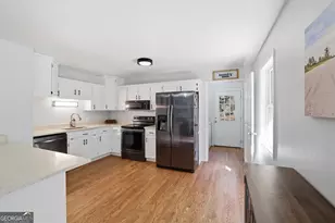 416 Liberty Creek Dr, Clarkesville, GA 30523 - Photo 12