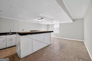 551 Hickory Hills Ct, Stone Mountain, GA 30083 - Photo 16