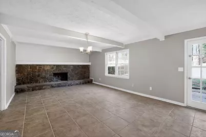 551 Hickory Hills Court, Stone Mountain, GA 30083 - Photo 10