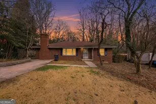 124 Larose Circle, Marietta, GA 30060 - Photo 1