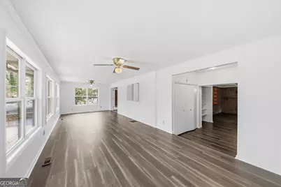 124 Larose Circle, Marietta, GA 30060 - Photo 14