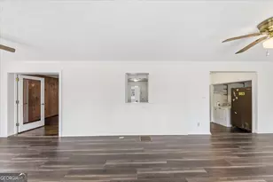 124 Larose Circle, Marietta, GA 30060 - Photo 10