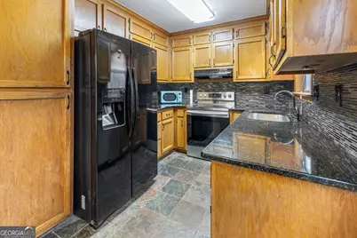 132 Bleeker Street, Lawrenceville, GA 30044 - Photo 10