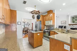 2127 Charing, Brunswick, GA 31525 - Photo 12