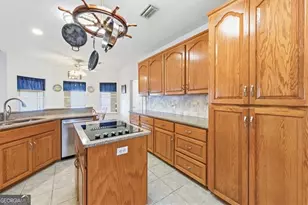 2127 Charing, Brunswick, GA 31525 - Photo 10