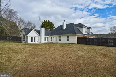 122 Shadow Lake Drive, Conyers, GA 30094 - Photo 8