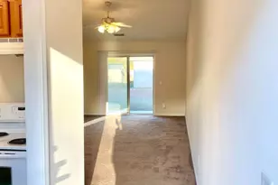 409 Lawnwood Ct, Kingsland, GA 31548 - Photo 2