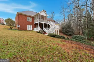 3051 Glenview Ln, Monroe, GA 30656 - Photo 8