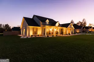 7301 Shadow Crk Dr, Hahira, GA 31632 - Photo 2