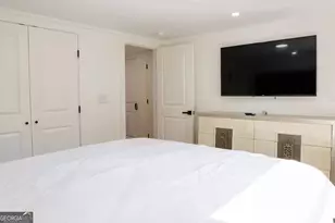 280 W Lake Dr NW, Atlanta, GA 30314 - Photo 32