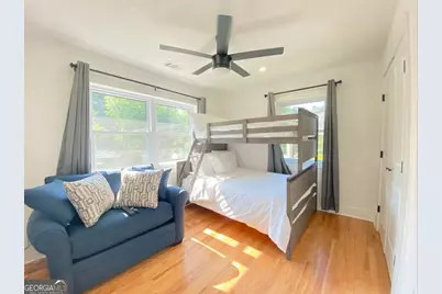 280 W Lake Drive NW, Atlanta, GA 30314 - Photo 16