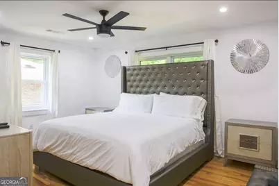 280 W Lake Drive NW, Atlanta, GA 30314 - Photo 20