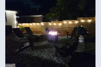 280 W Lake Drive NW, Atlanta, GA 30314 - Photo 48