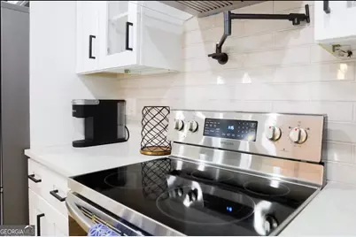 280 W Lake Drive NW, Atlanta, GA 30314 - Photo 12