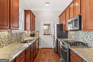 3410 Lee St, East Point, GA 30344 - Photo 10