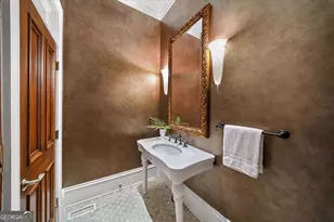 745 Brookwoods Trace, Sandy Springs, GA 30342 - Photo 38