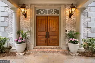 745 Brookwoods Trace, Sandy Springs, GA 30342 - Photo 16