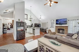 119 Cedar Ridge Dr, Lagrange, GA 30241 - Photo 6