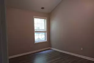 6857 Mahonia Pl, Lithonia, GA 30038 - Photo 10