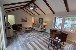 610 Glenforest Rd, Sandy Springs, GA 30328 - Photo 8