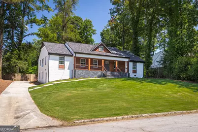 610 Glenforest Road, Sandy Springs, GA 30328 - Photo 2