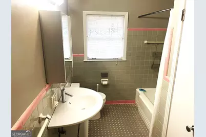 2703 Sharondale Drive NE, Atlanta, GA 30305 - Photo 14