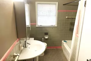 2703 Sharondale Dr NE, Atlanta, GA 30305 - Photo 14