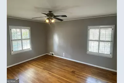 2703 Sharondale Drive NE, Atlanta, GA 30305 - Photo 4