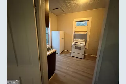 910 Truitt Avenue #B, Lagrange, GA 30240 - Photo 6