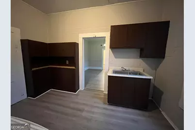 910 Truitt Avenue #B, Lagrange, GA 30240 - Photo 8