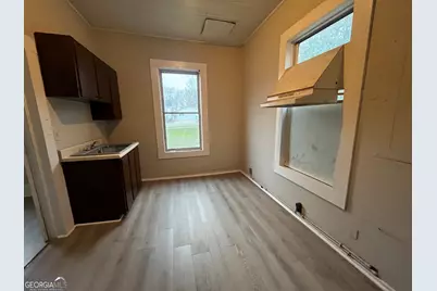 910 Truitt Avenue #B, Lagrange, GA 30240 - Photo 10