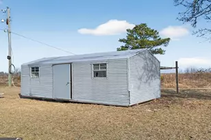 1854 Friendship Umc Rd, Cochran, GA 31014 - Photo 10