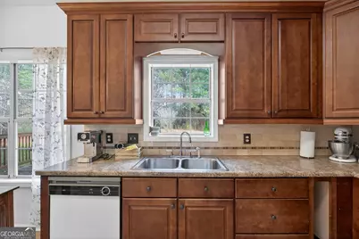 124 Wooddale Lane, Carrollton, GA 30117 - Photo 12