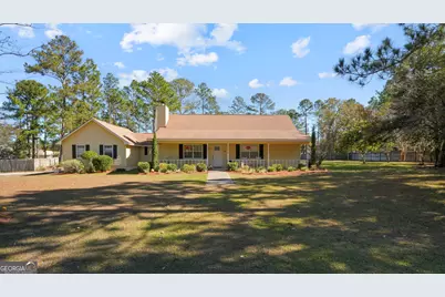 17 Jekyll Island Rd, Jesup, GA 31545 - Photo 4