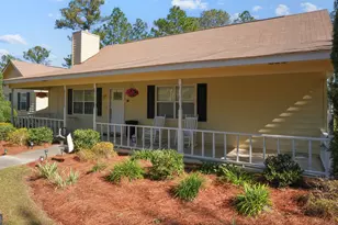 17 Jekyll Island Rd, Jesup, GA 31545 - Photo 2